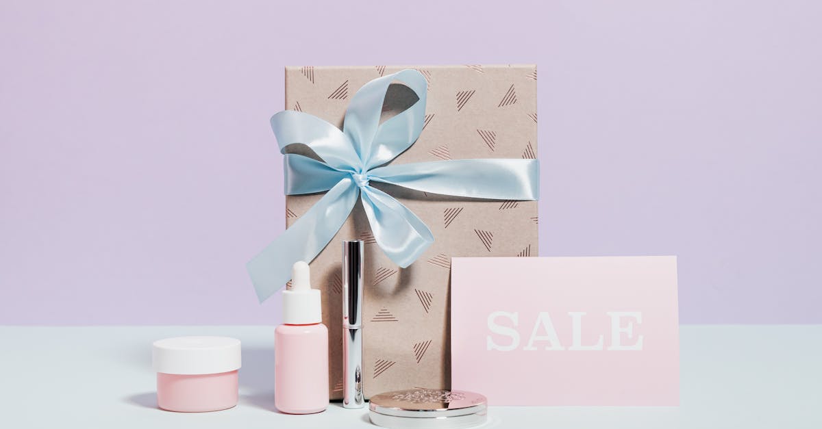 How to Choose the Right Cleanser for Blemish-Prone Skin