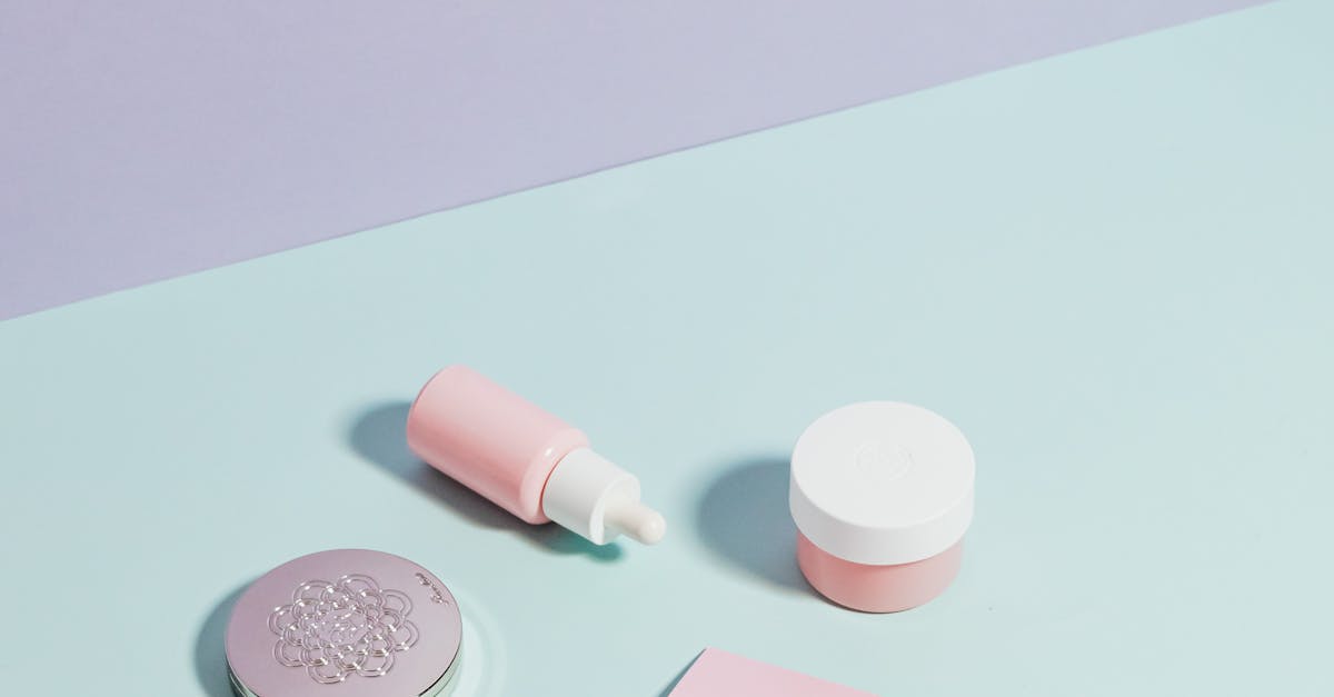 How to Create a Skincare Routine for Acne-Prone Skin